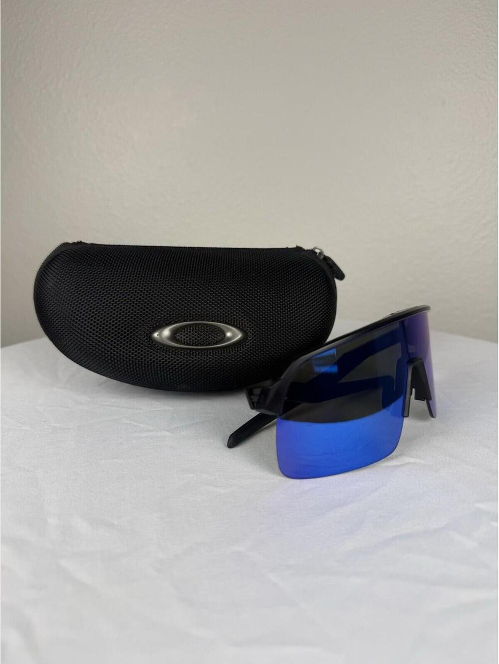 Oakley Sutro Lite Sweep OO9463-1539 Prizm Blue Sunglasses Black w Case USA